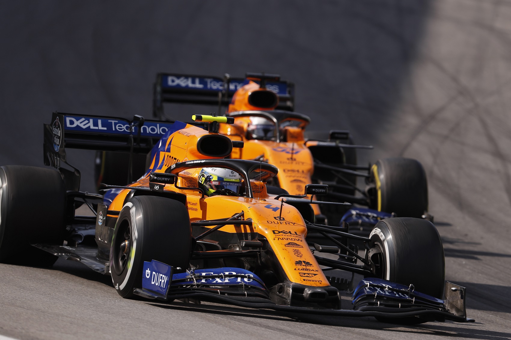 Il talento inglese ha raccontato di essere stato spesso messo in secondo piano a causa della bravura dell' ex compagno di squadra Sainz.